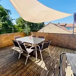 T3 En Duplex Pour 6 Pers Bien Place Terrasse Et Parking Inclus