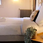 Expat Renting - Le Bistrot - St Cyprien - Parking