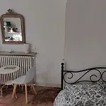 Studio Avec Jardin A 10 Mn A Pied Du Centre Ville