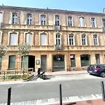 Le Riquet - 4 People - Hyper Center - Metro