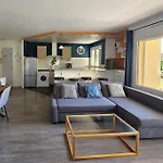 T2 Toulouse Centre - Metro, Parking, Balcon