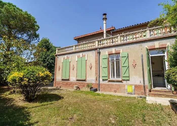 Studio Jardin A La Villa Odette