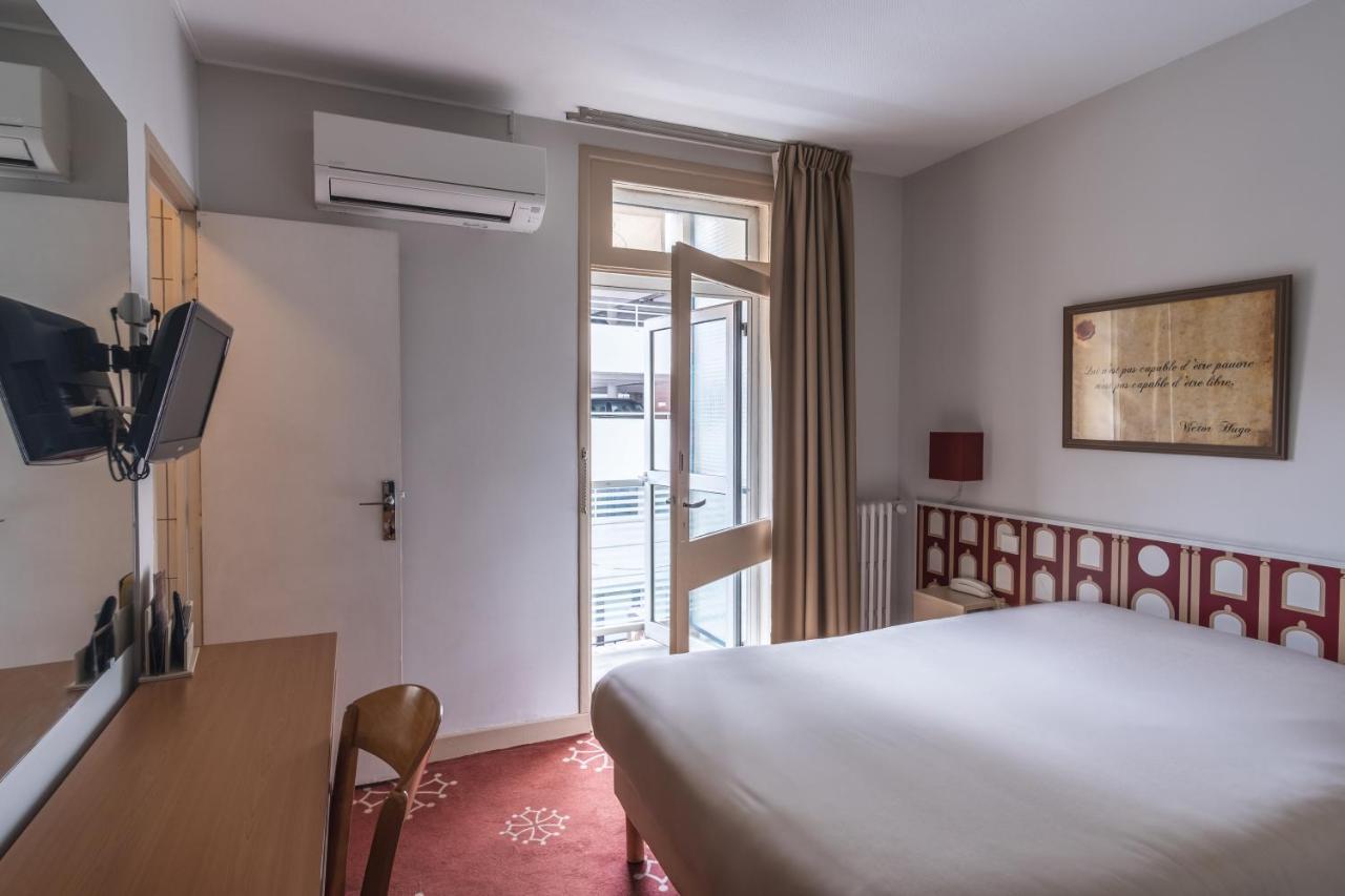 Hotel Ours Blanc - Place Victor Hugo 2* Toulouse
