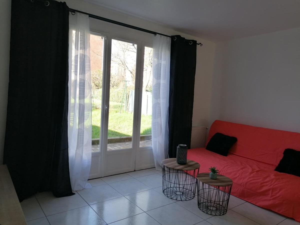 Villa Maison Familliale Avec Jardin *