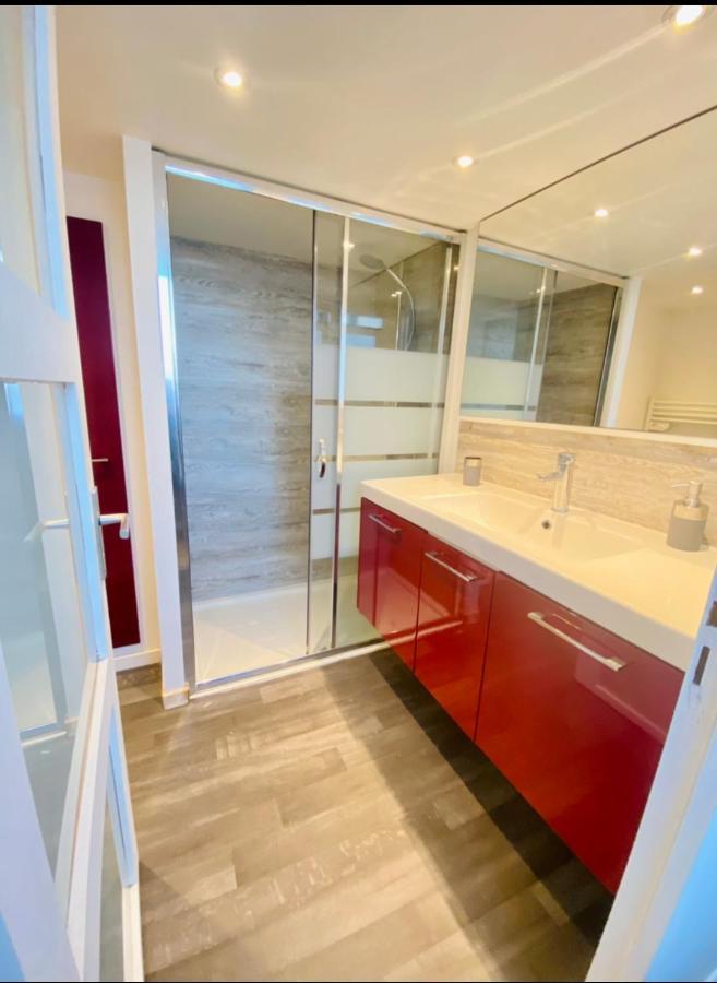 Apartment T3 En Duplex Pour 6 Pers Bien Place Terrasse Et Parking Inclus *