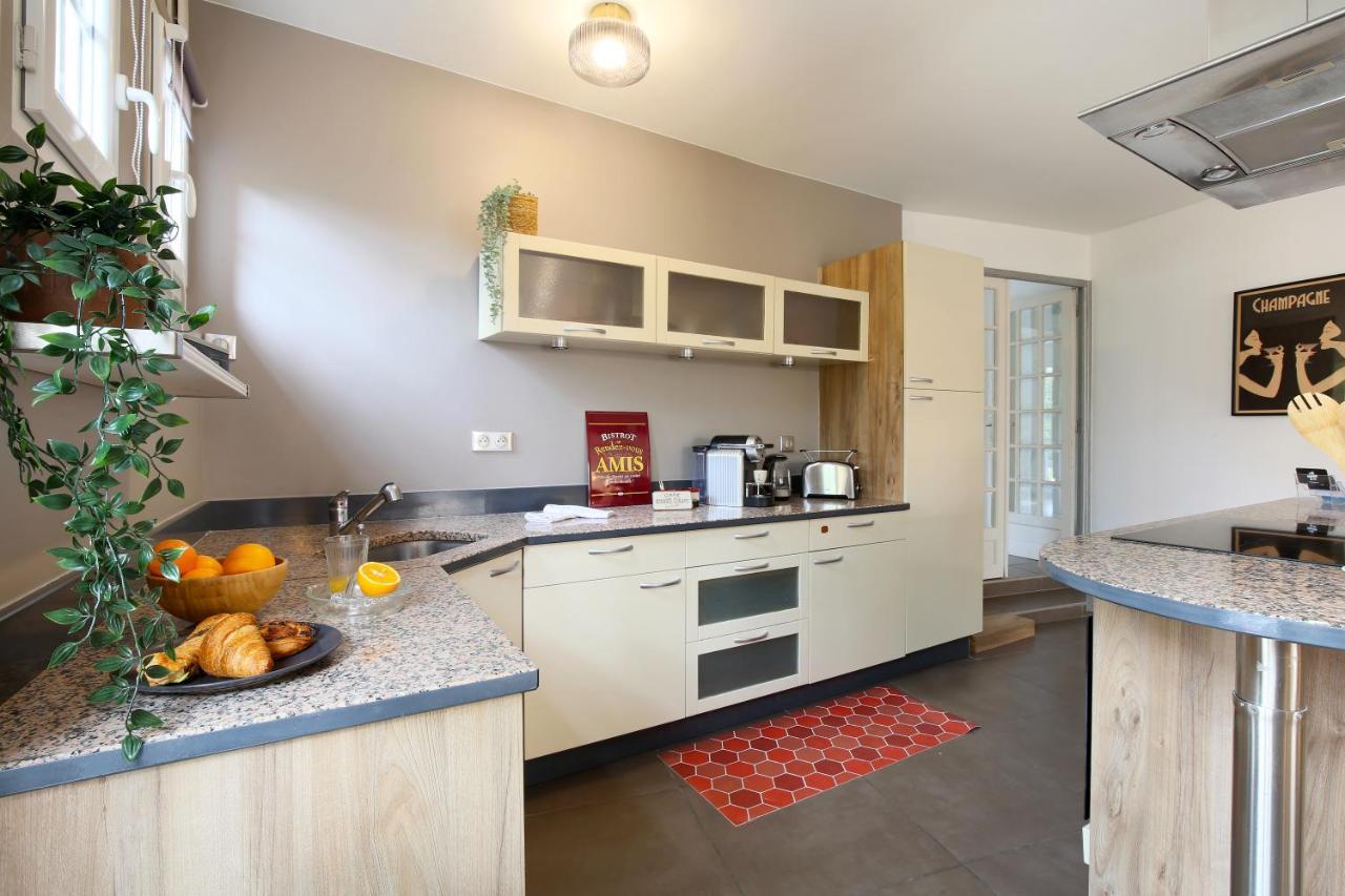 Expat Renting - Le Bistrot - St Cyprien - Parking
