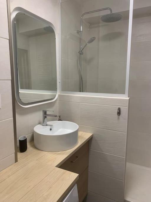 Superbe T1 Refait A Neuf, Parking, Clim, Metro Apartment Toulouse