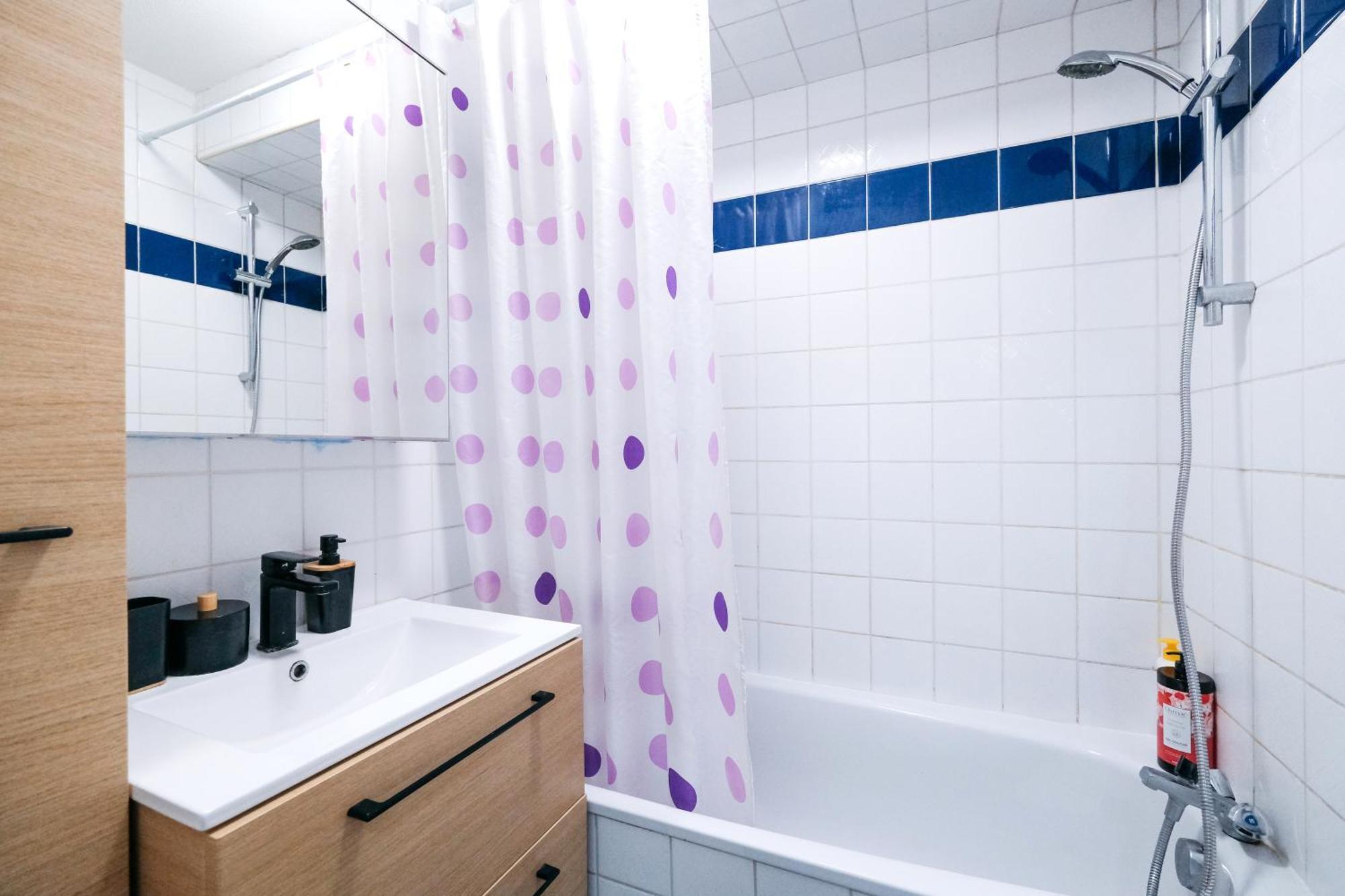 Apartamento Le Vinyle ~ Parking ~ Balcon ~ Centre-ville