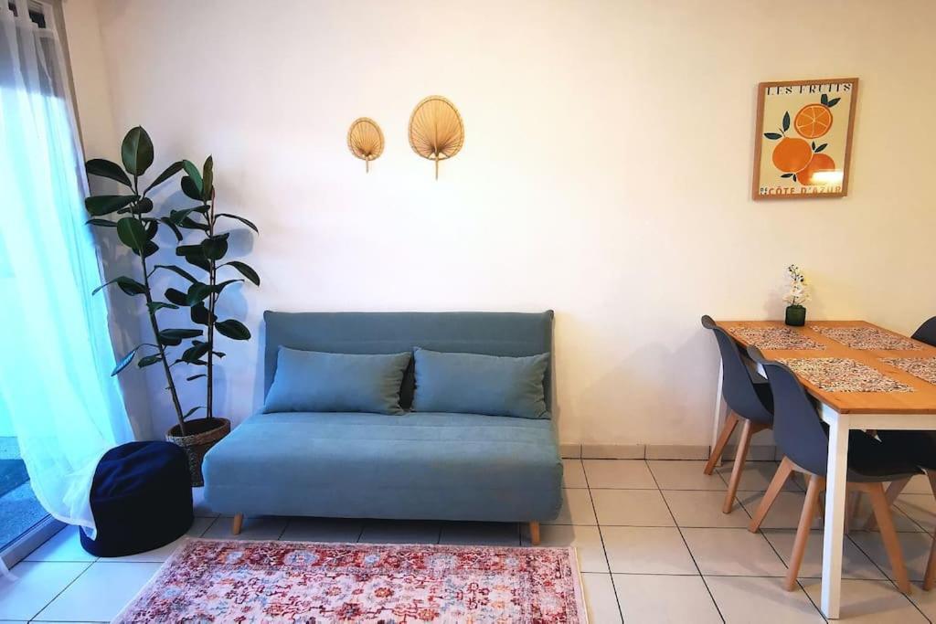 Grand Lumineux Et Sa Terrasse Au Calme Apartamento *