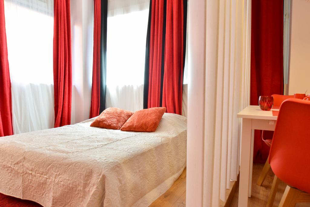 Apartment Rouge Ramblas Centre
