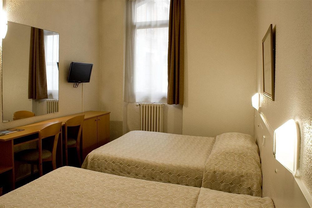 Hotel Hotel Ours Blanc - Place Victor Hugo