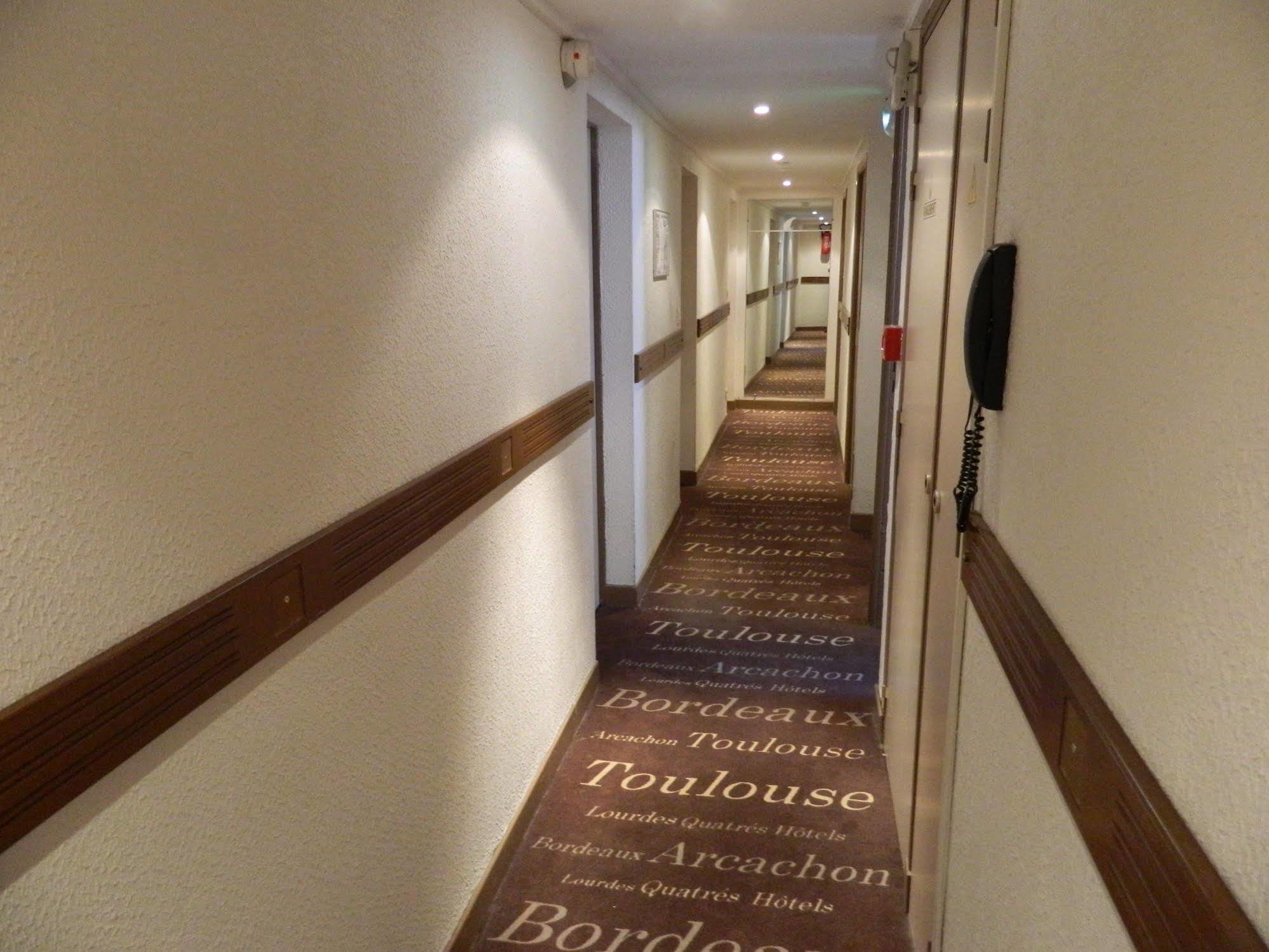 Hotel Ours Blanc - Place Victor Hugo Hotel Toulouse