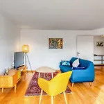 2Br In Toulouse Colors With Balcony - Welkeys