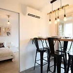 Expat Renting - Les Oustalous - Piscine - Parking