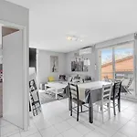 Sublime 64m avec 2 balcons pour 6pers à Toulouse
