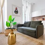 Grand Appartement Au Coeur Du Centre Historique