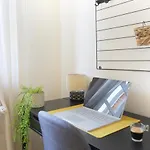 Expat Renting - Le Barcelone - Compans - Parking