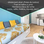 Le \