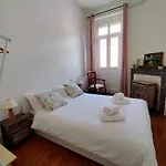 La Casa De Las Flores