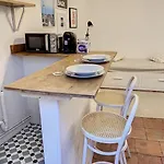 Ibiza -Sublime Studio Place De La Trinite- Netflix