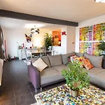 le Patchwork-Loft calme et cozy+parking privé
