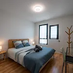 Le Saint Exupery - T3 Centre Ville Avec Balcon + Parking Gratuit