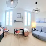 Studio Elegant Et Spacieux - Gare - Metro - Wifi