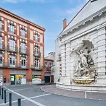 Le Studio Jardin D\'Eden Metro Palais De Justice