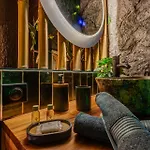Jungle Love Room