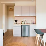 Bloom Living - T1 Standing - Hyper Centre
