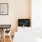 Bloom Living - T1 Standing - Hyper Centre