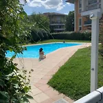 City Rose T2, Climatisation,Parking Prive, Piscine, Wifi , Tout Confort