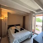 Le Venasque Avec Terrasse - Climatisation