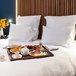 Ovyo Hotel