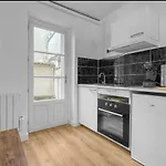 Grand Deux Pieces - Proche Metro - Terrasse