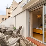 Bright Flat With Terrace - Near Train Station