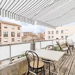 Bright Flat With Terrace - Near Train Station