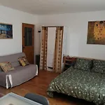 Studio Dans Maison De Ville