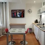 Studio Dans Maison De Ville