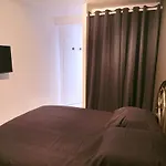 Les Chambres De Sandrine Avec Salle D\'Eau Privee - Appartement Partage De 3 Chambres