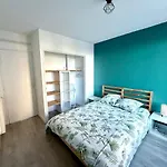 Appartement Au Pied Du Metro.