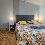 Grand Duplex - Parking Prive - Centre - Calme