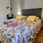 Grand Duplex - Parking Prive - Centre - Calme