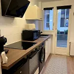 Charmant Appartement Avec Parking Et Metro
