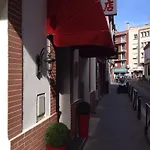 Hotel Patio Wilson