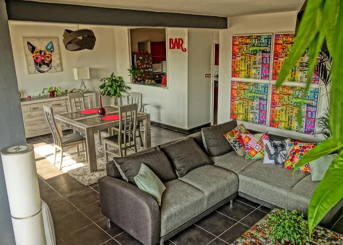 le Patchwork-Loft calme et cozy+parking privé
