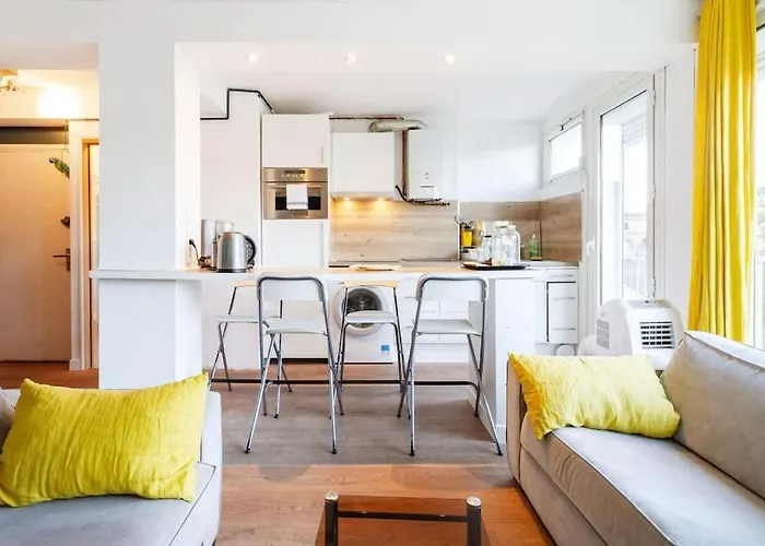 1 Bedroom/Clim/Wifi, St Michel Station