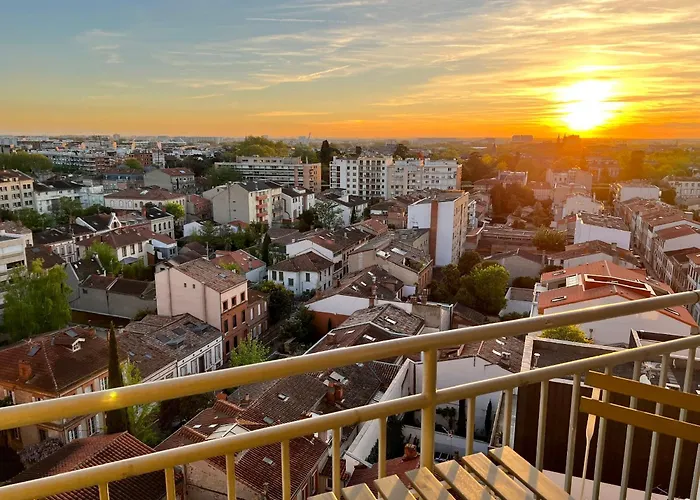 Sunset Duplex - Grand-Rond, Jardin Des Plantes, Centre-Ville, 2 Bdrs 60M2, Ac, Free Public Car Park 200M Away, Netflix - T3 60M2 Avec Clim, Parking Public Gratuit A 200M