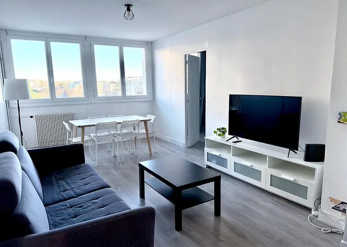 Appartement Au Pied Du Metro.
