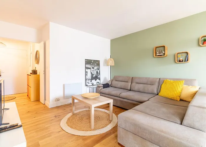 Nice Apartment Of 75 M2 With Terrace In Toulouse